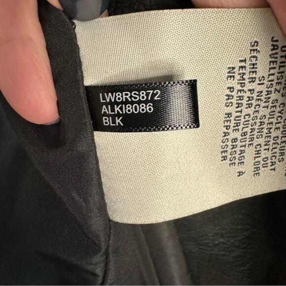 Levi's Oversized Faux Fur Sherpa Black Moto Jacket - Picture 10 of 10